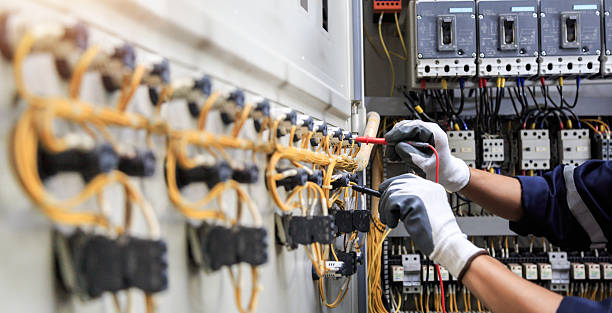 Professional Electrician technician working in Cecil-Bishop, PA